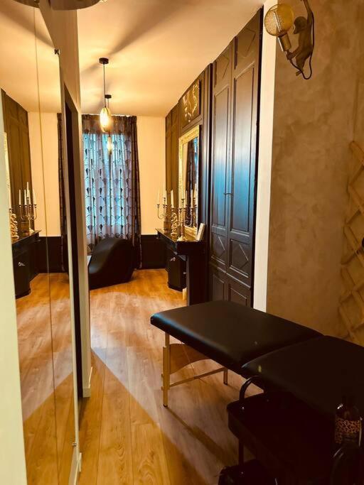 Love Room « L'Etreinte Doree » Illiers-Combray Extérieur photo
