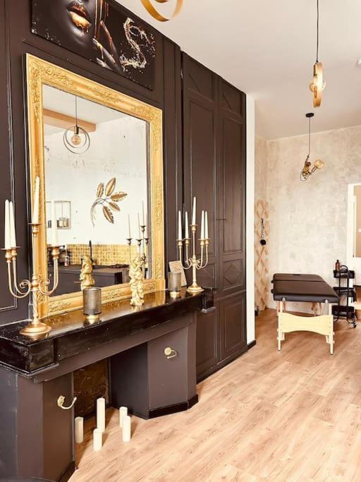 Love Room « L'Etreinte Doree » Illiers-Combray Extérieur photo
