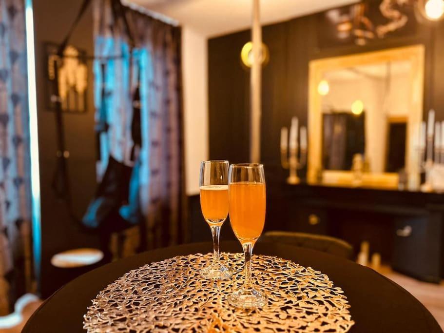 Love Room « L'Etreinte Doree » Illiers-Combray Extérieur photo