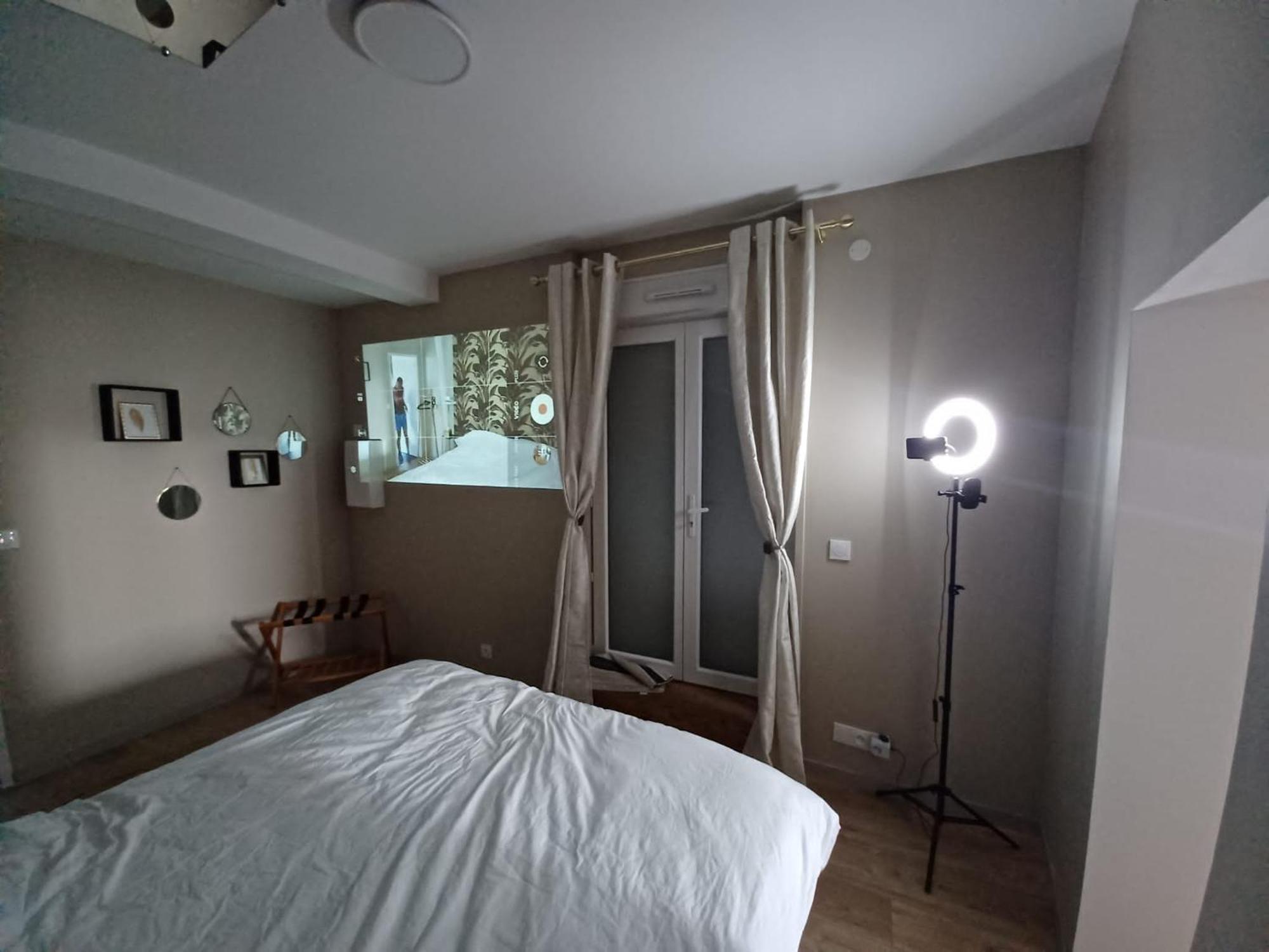 Love Room « L'Etreinte Doree » Illiers-Combray Extérieur photo